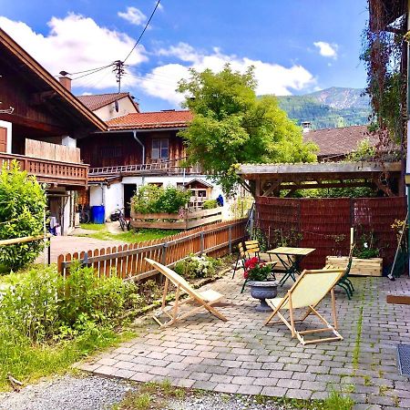 Im Herzen von Ohlstadt und am Fusse des Heimgartens Exterior foto